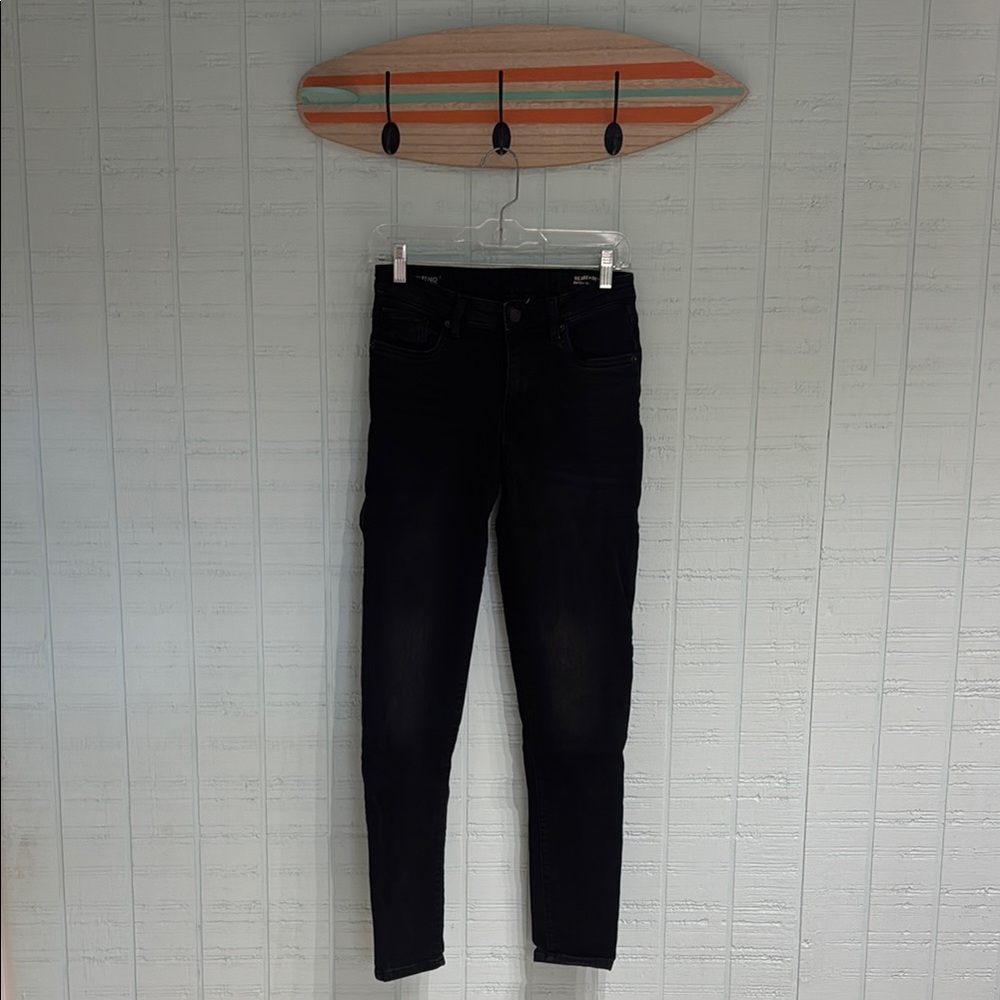 Buffalo Mid Rise Black Skinny Jeans